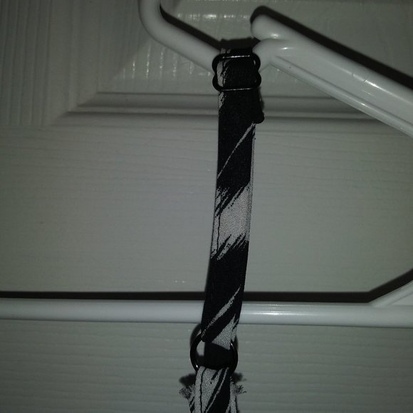 1x Apt 9 Chevron Sleeveless blouse - Picture 5 of 6